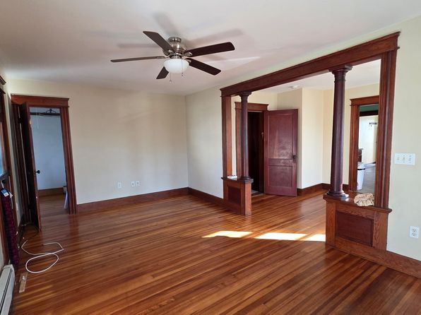 6 Cedar St #2