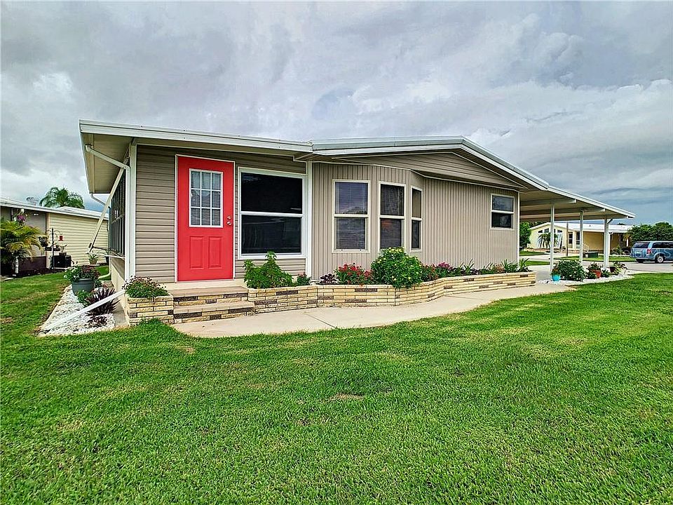 1st image of 236 Castle Dr