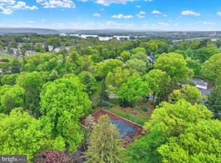 Beach Farm Rd, Lemoyne, PA 17043