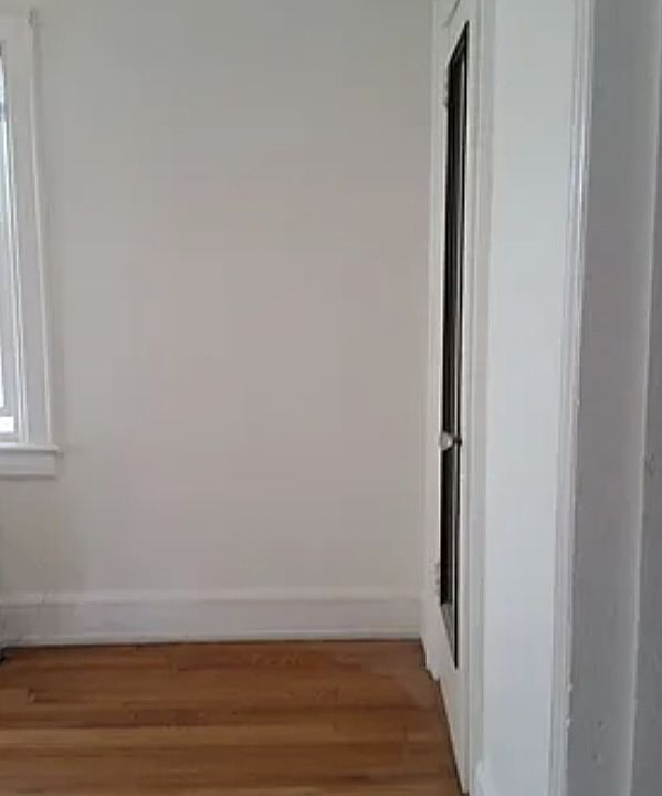 2nd image of 70 Sherwood Ave #2B