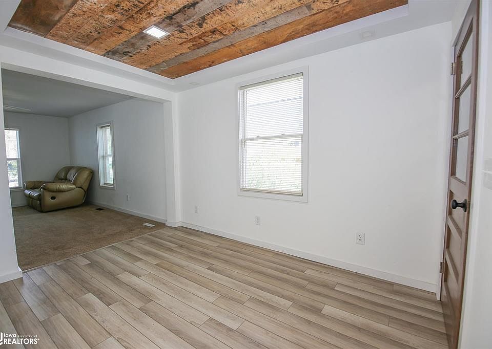 730 Main St, Mc Callsburg, IA 50154 Zillow