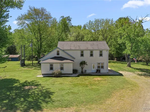 261 Kellys Ln, Warsaw, VA 22572