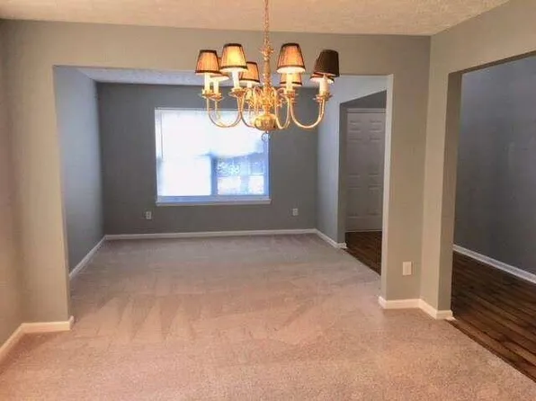 578 Arbor Ridge Dr, Stone Mountain, GA 30087