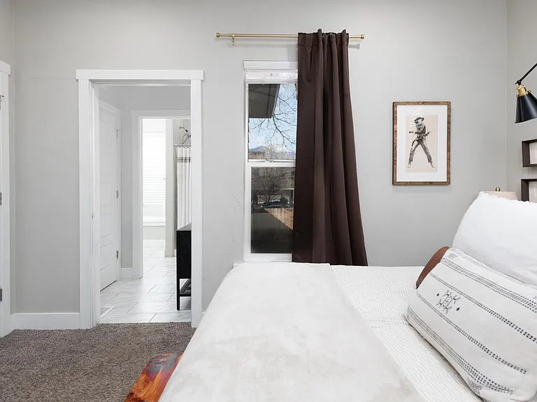 847 E Costilla St — Photo 11