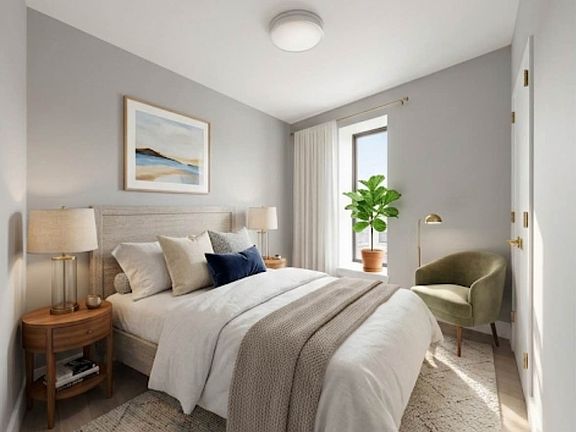 2nd image of 1057 Fulton St #2C