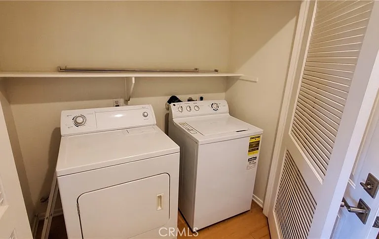 2441 Watermarke Pl — Photo 10