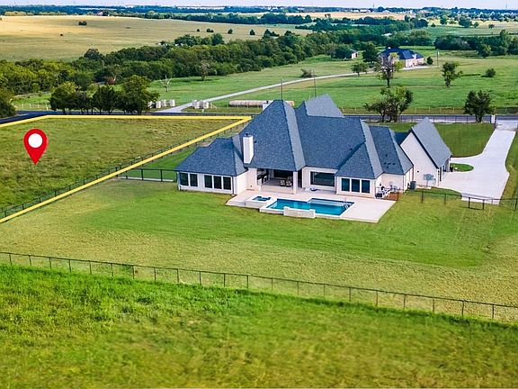 2nd image of 6865 County Road 177