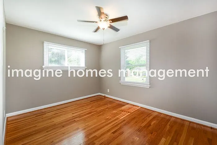 10801 Clearwater Dr — Photo 8