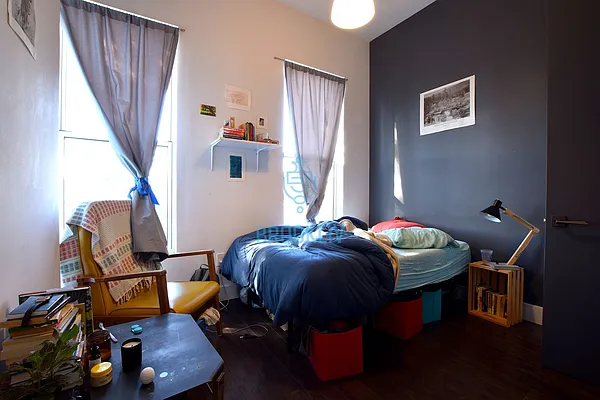 Rented by null | media 5