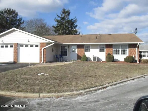 1269A Argyll Circle, Lakewood, NJ 08701