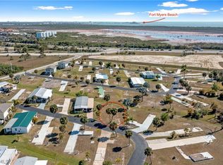 13671 Ovenbird Dr, Fort Myers, FL 33908