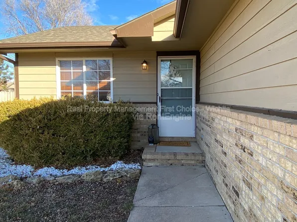 10802 W Carr Ave, Wichita, KS 67209