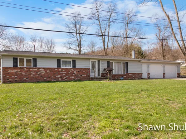 2715 W B Ave, Plainwell, MI 49080