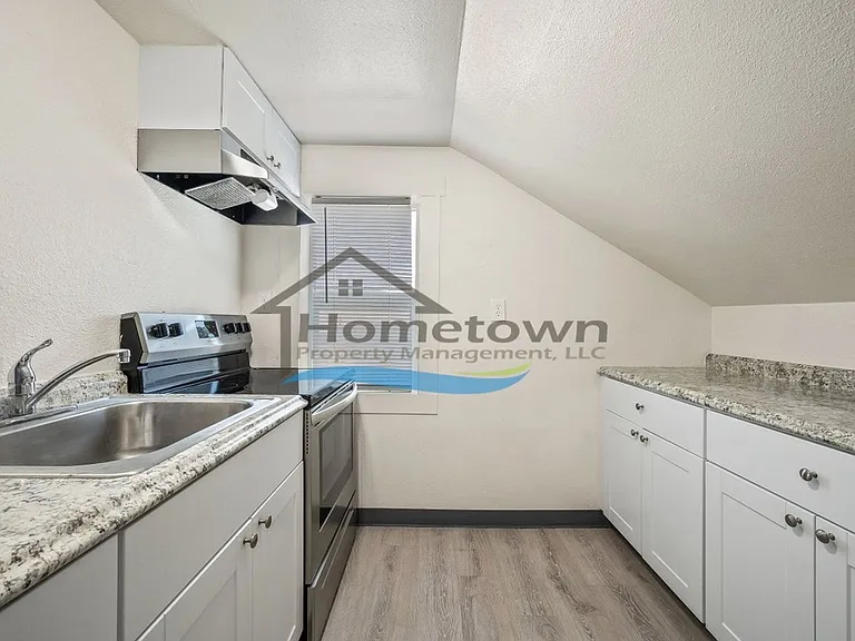 510 N 4th St — Photo 36