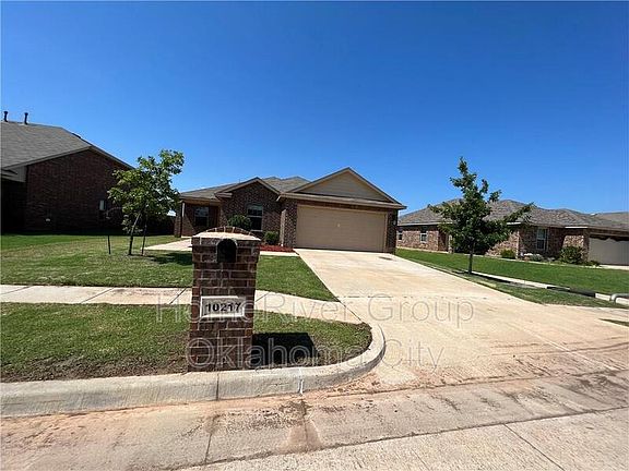 3rd image of 10217 NW 24th Ter