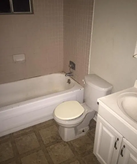 223 Kelsey Ave #4 — Photo 12