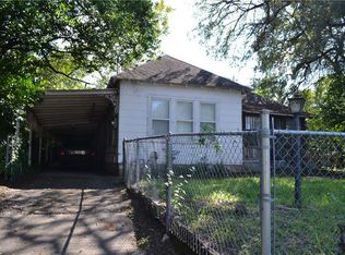 5209 Redbud Ln, Fort Worth, TX 76114
