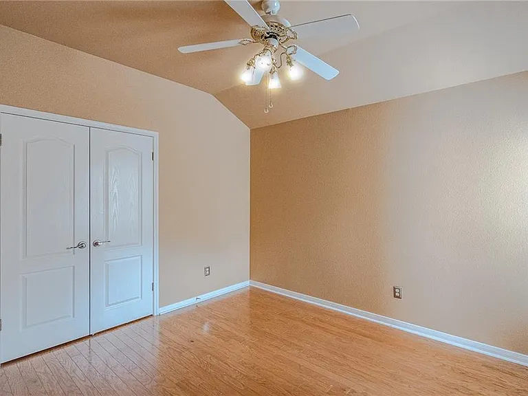 27 Troon Dr — Photo 11