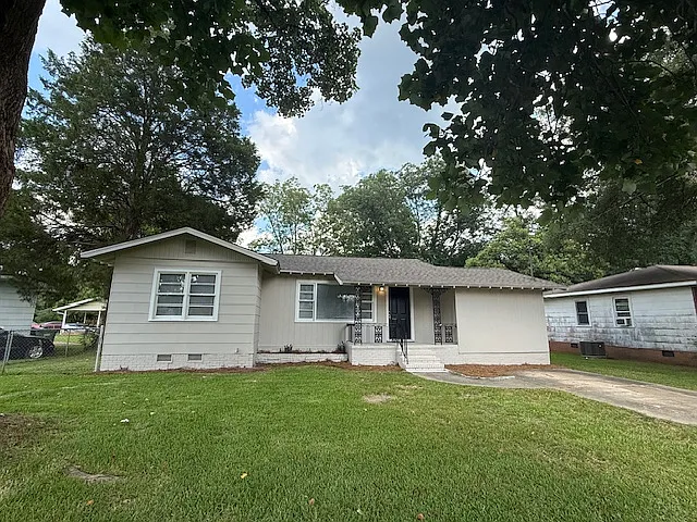 2408 Cornell Ave — Photo 1