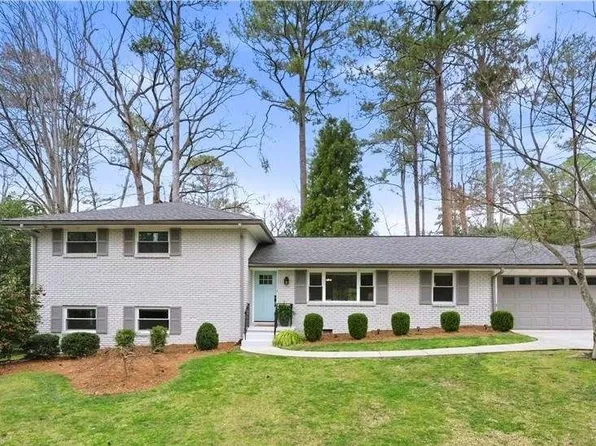 2878 Blackwood Rd, Decatur, GA 30033