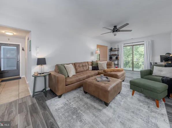 7 John Hancock Bldg, Blackwood, NJ 08012