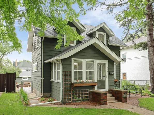 1492 Sheldon St, Saint Paul, MN 55108