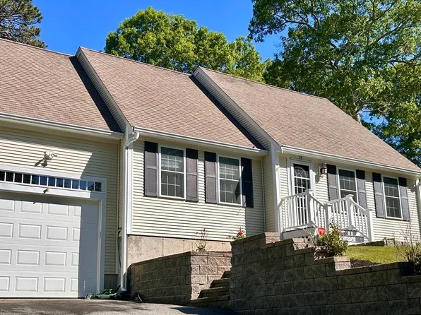 79 Lake Dr, Bourne, MA 02532