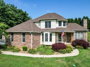 945 Dashaway Rd, Chuckey, TN 37641