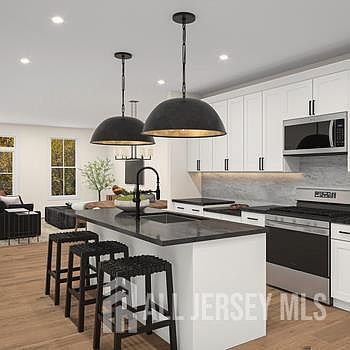 1st image of 16 Park Ave