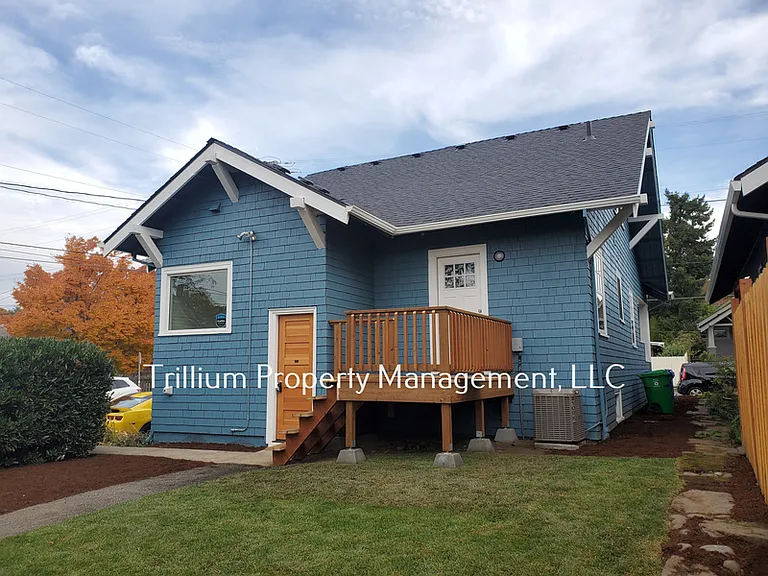 1411 SE 49th Ave — Photo 22