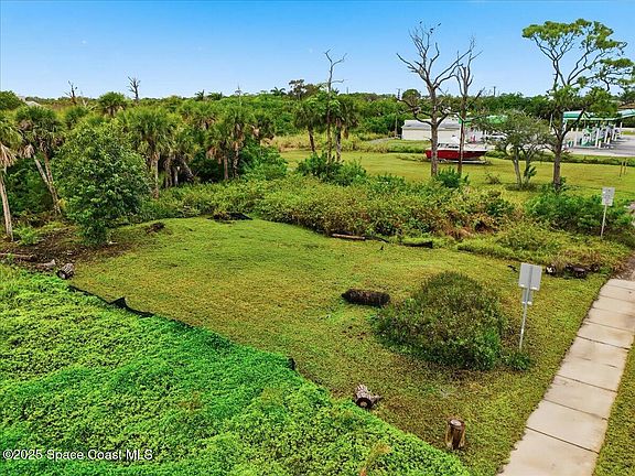 2nd image of 2513 N Banana River Dr