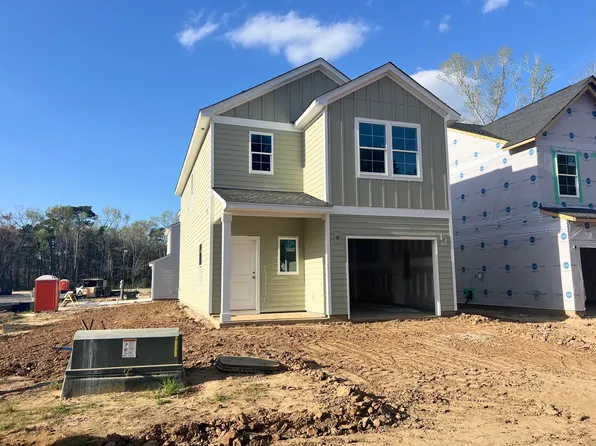 226 Central Creek Dr, Goose Creek, SC 29445