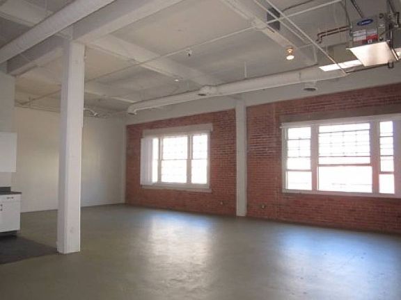 2nd image of 715 J St Ste 302