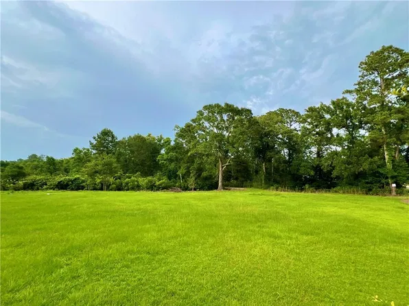 20415 Weinberger Rd, Ponchatoula, LA 70454