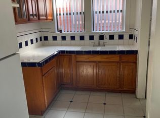 6919 Cimarron St, Los Angeles, CA 90047