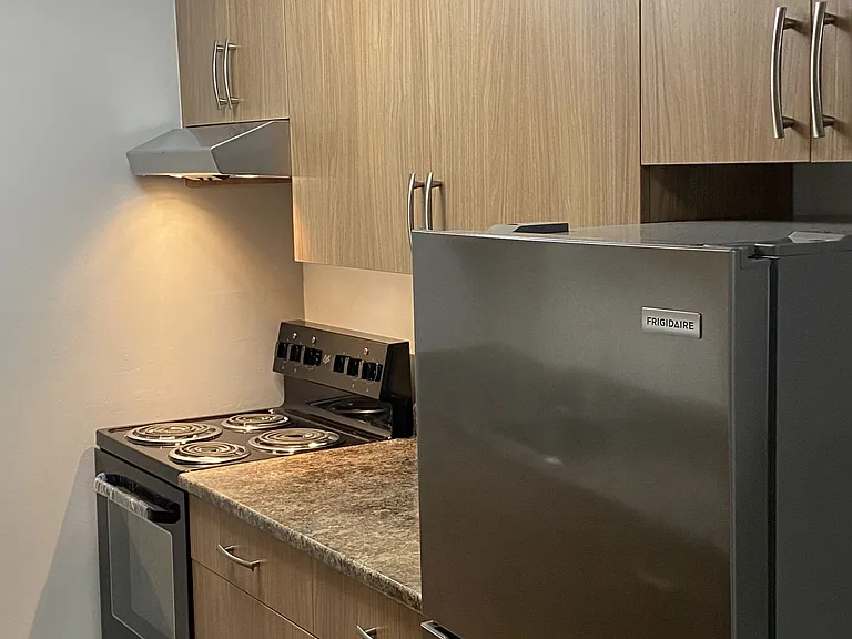 909 Market St #302 — Photo 5
