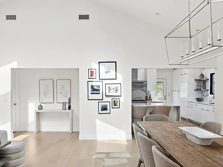 11 Rowman Ct — Photo 6