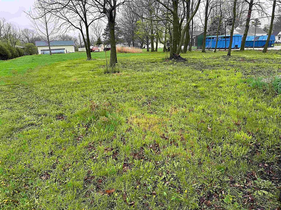 325 S Main St, Spillville, IA 52168 Zillow