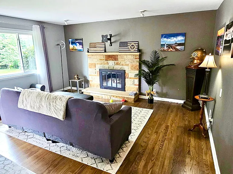 3840 N Glenridge Rd — Photo 14