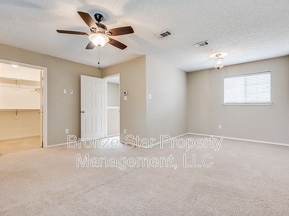 2nd image of 6027 Lloyd Ct #1