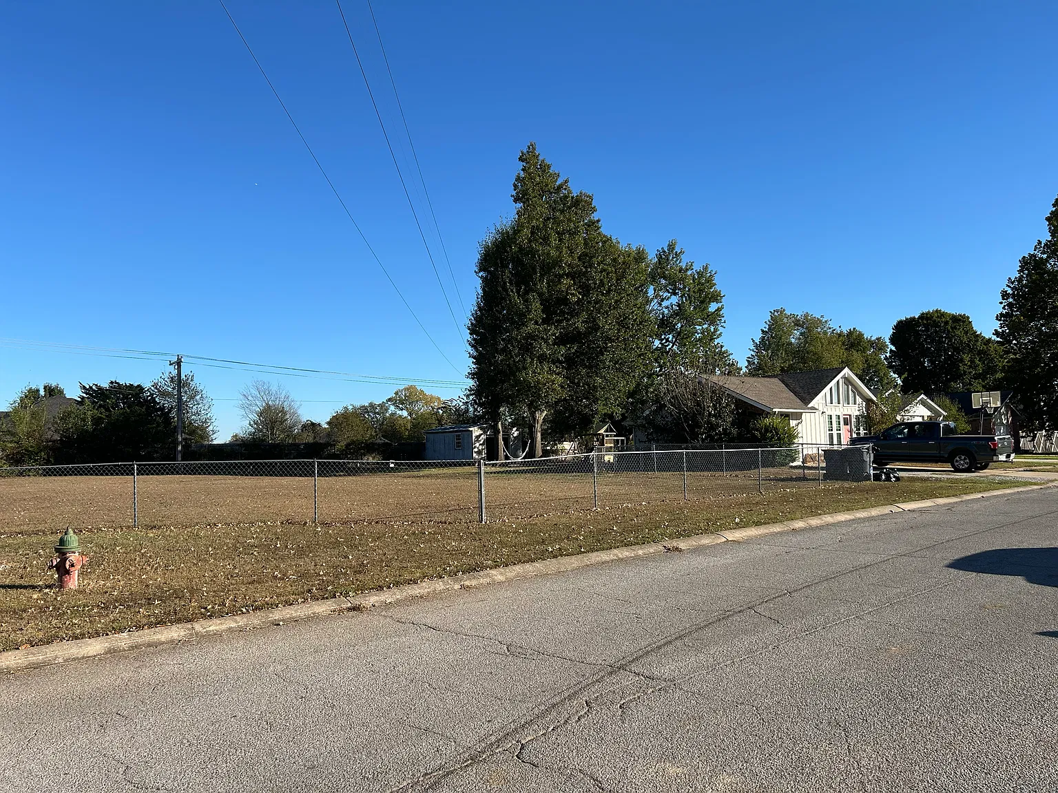 13907 S Hickory Pl — Photo 2