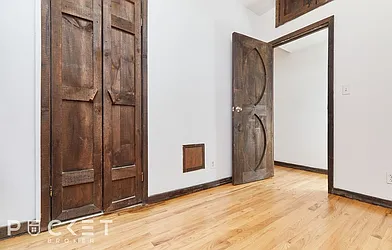 Rented by PocketBroker Inc