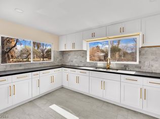 1995 Liston Ave, Logandale, NV 89021