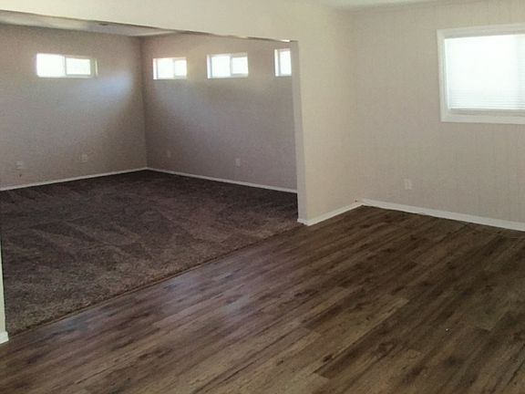 3rd image of 11335 Chadwell St