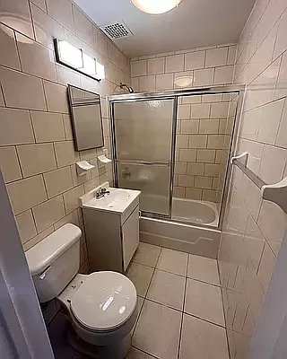 Rented by Maidman Realty Group LL | media 2