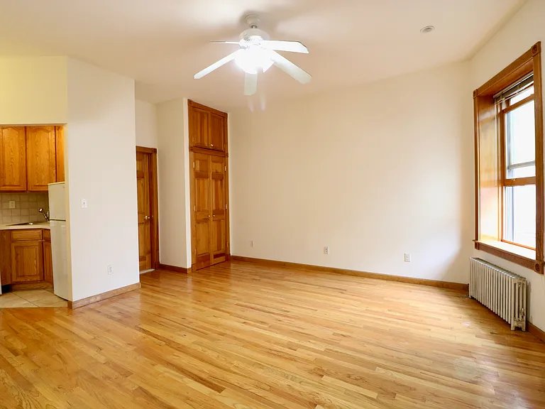 338 W 77th St #5B — Photo 3