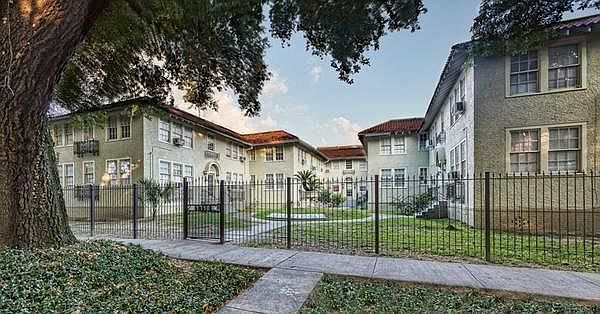 1st image of 1905 S Carrollton Ave APT N
