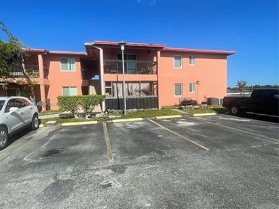 3rd image of 1810 NW 119th St APT 224