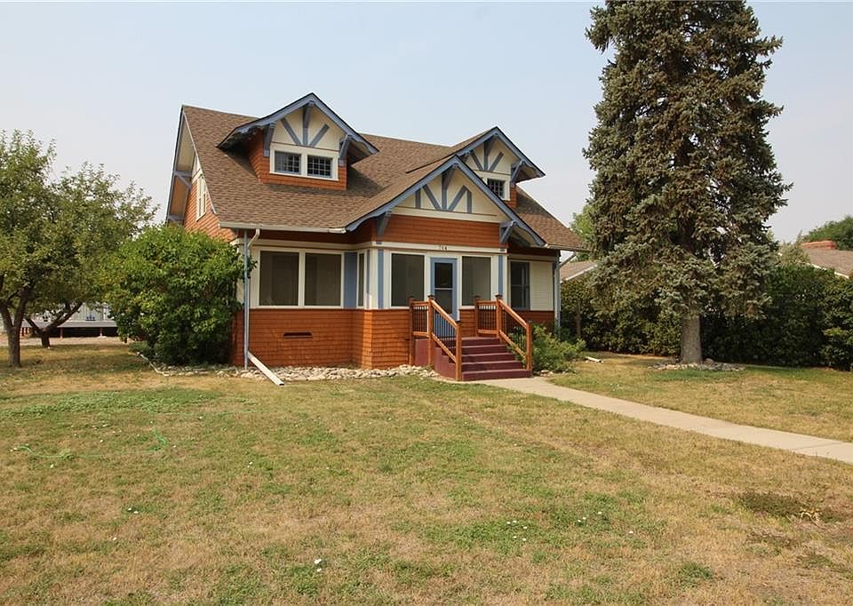 1st image of 704 N Cody Ave