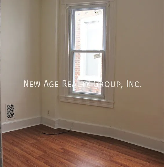 1320 S 51st St — Photo 12